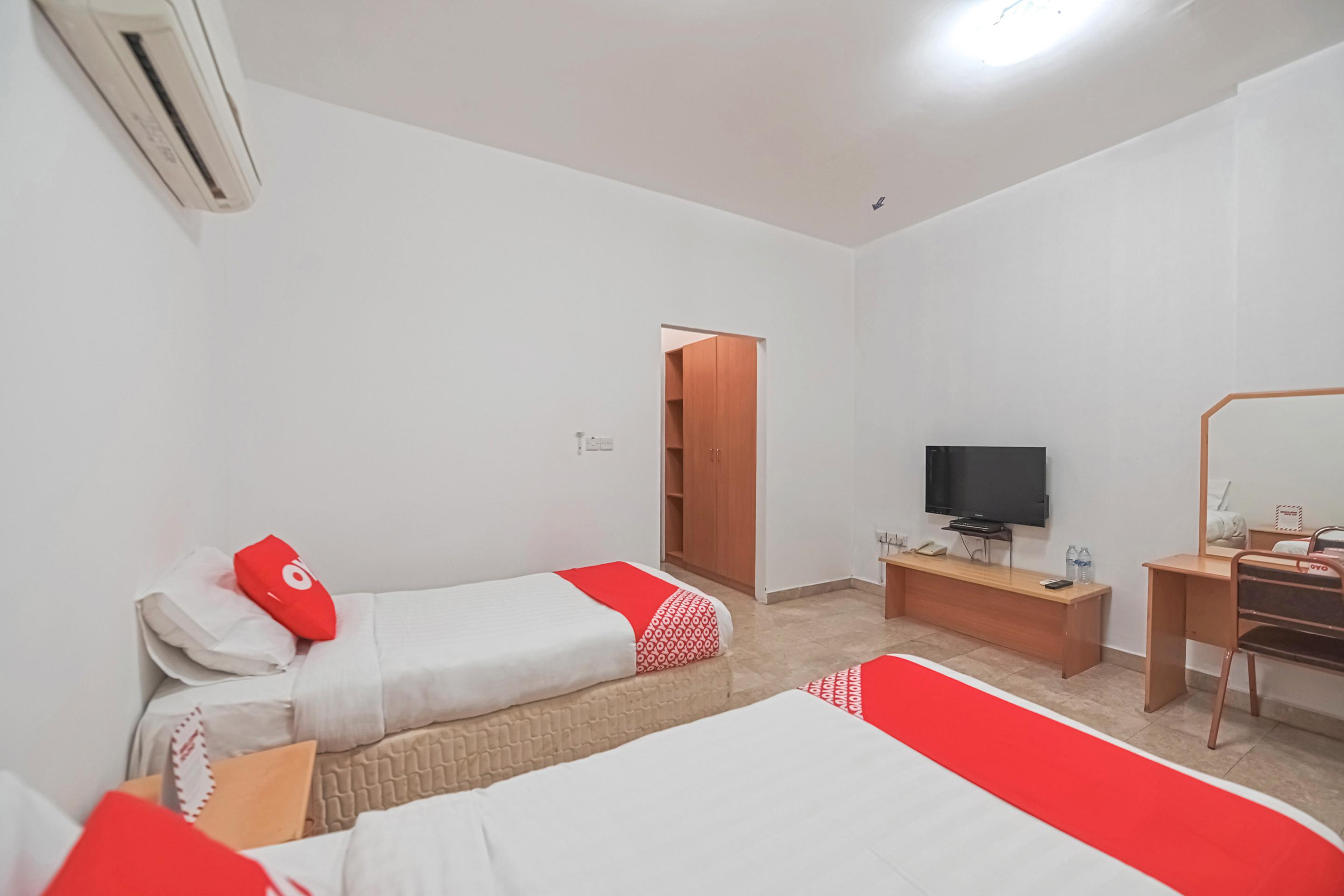 Majestic Hotel Wadi Kabir Екстер'єр фото