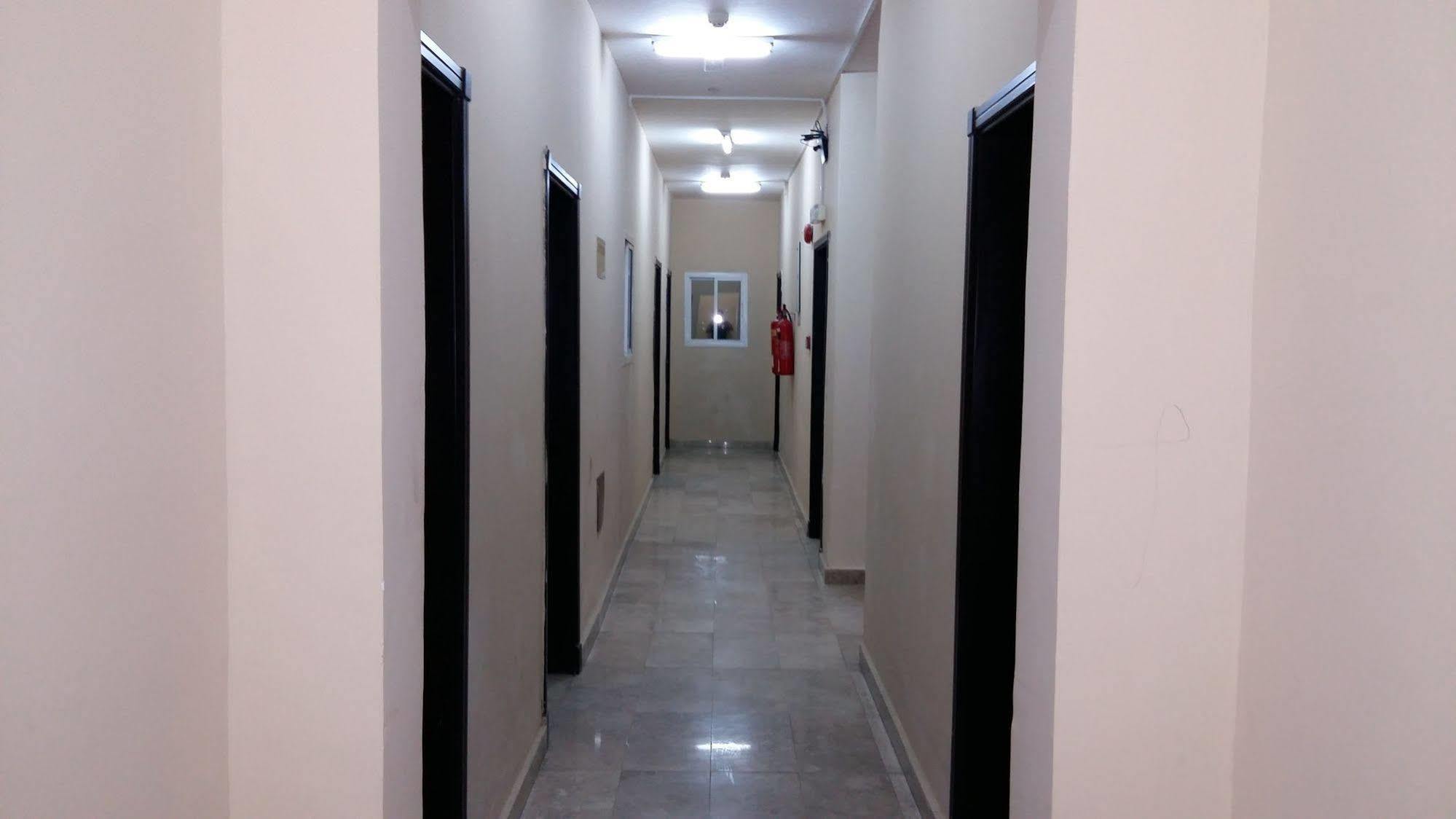 Majestic Hotel Wadi Kabir Екстер'єр фото